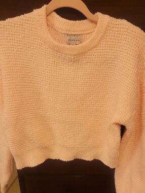 PacSun Baby Pink Crewneck Sweater Size Small